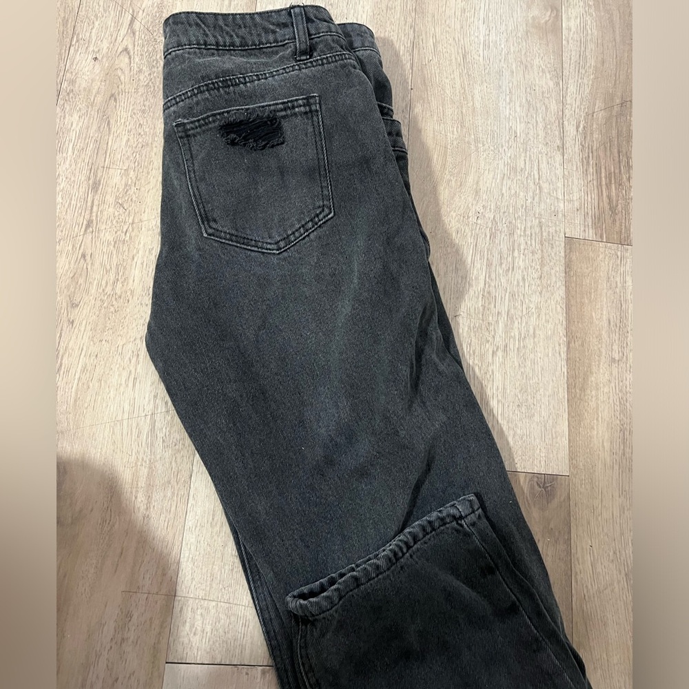 Crisscross Waist 90s Fit Jeans - Picture 6 of 9